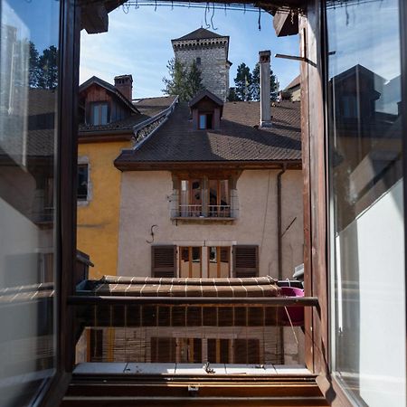 Sous Les Toits D'Annecy, Un Appartement Irresistible Pour 1 A 6 Personnes En Plein Coeur De Ville المظهر الخارجي الصورة