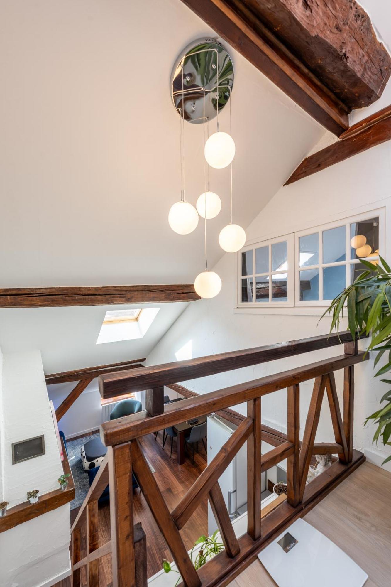 Sous Les Toits D'Annecy, Un Appartement Irresistible Pour 1 A 6 Personnes En Plein Coeur De Ville المظهر الخارجي الصورة